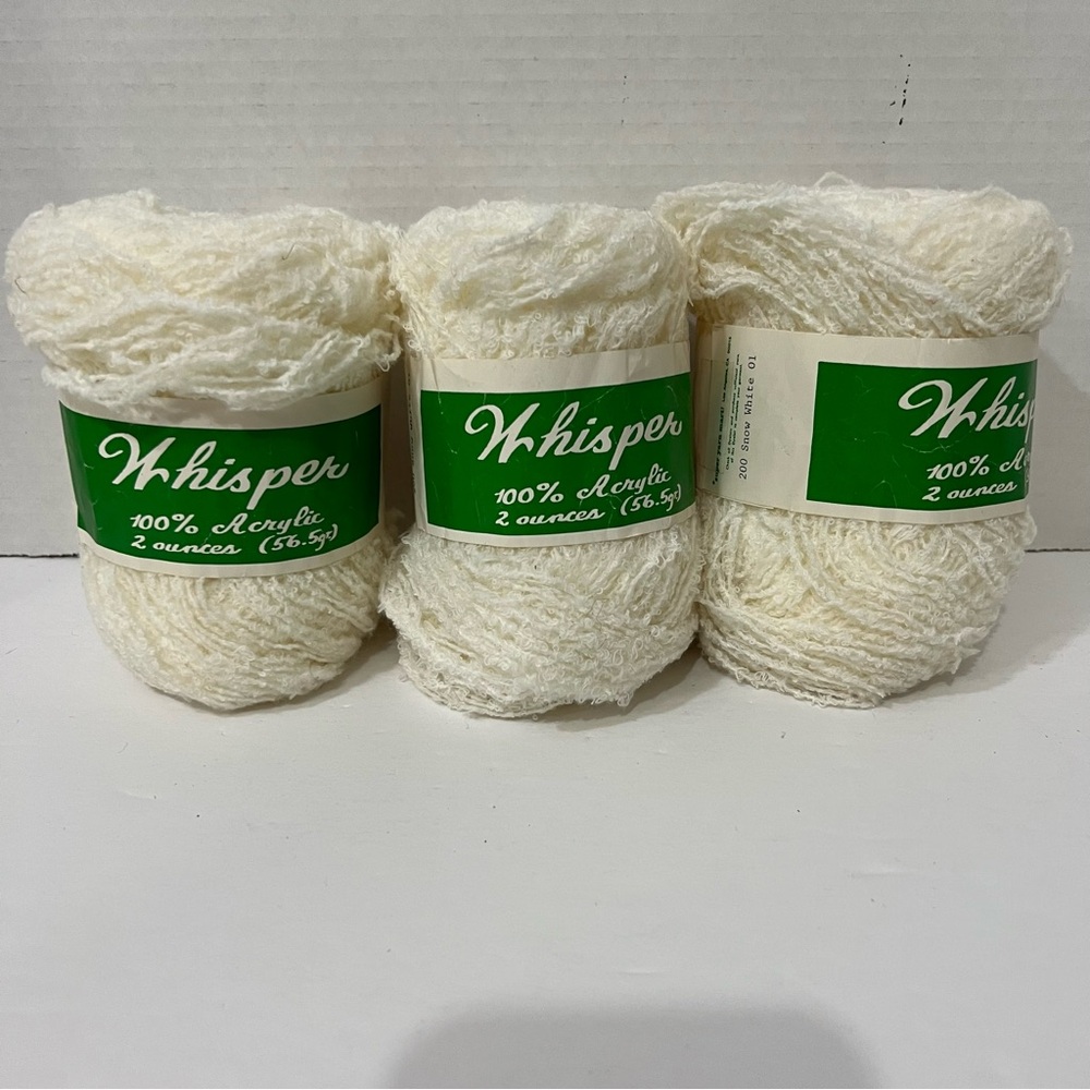 3 Vintage 2oz Skeins Super Yarn Mart Whispers 100% Acrylic 200 Snow White #01